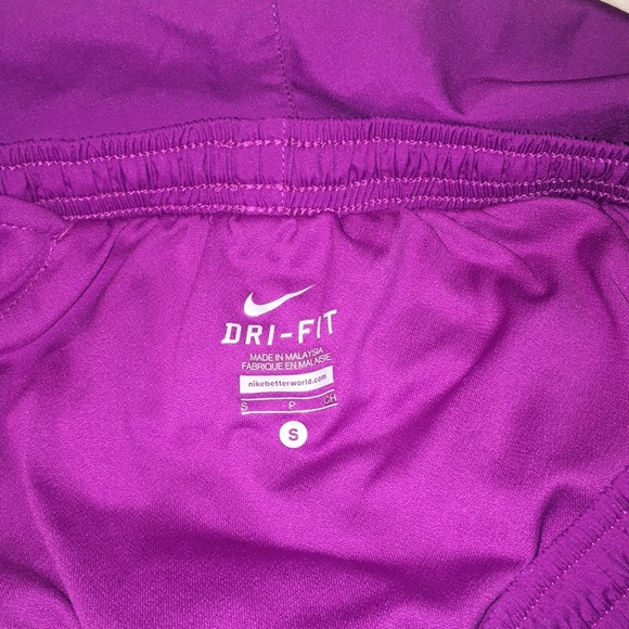 Nike shorts - Picture 4 of 5